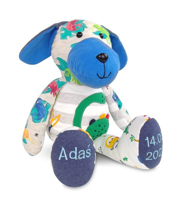 piesek pluszak z ubranek dzieciecych pamiatka prezent